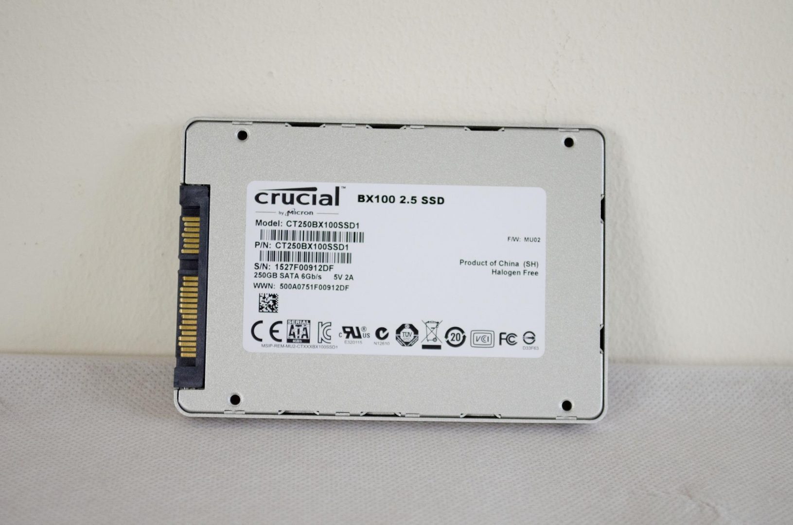 crucial bx100 256 ssd review_3