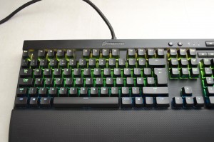 Corsair K70 RGB Mechanical Keyboard_2