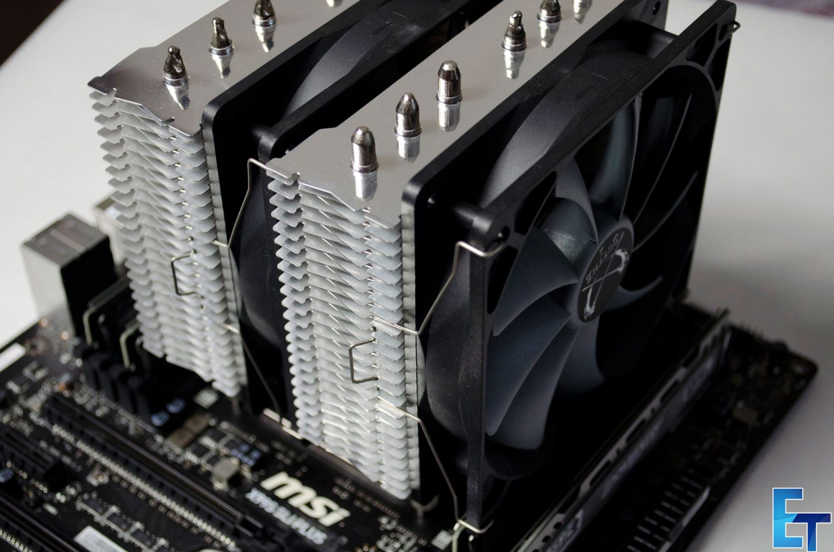 Scythe-Fuma-CPU-Cooler-review_10