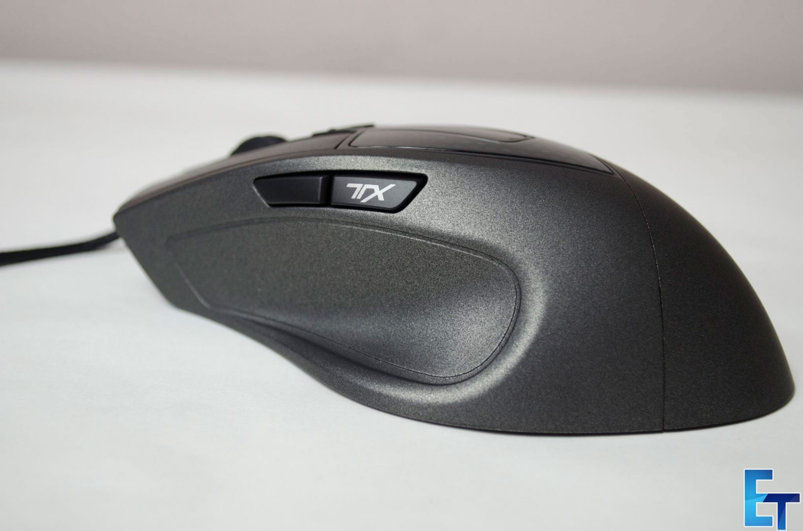 Cooler-Master-Sentinel-III-Ergonomic-Gaming-Mouse-Review_8