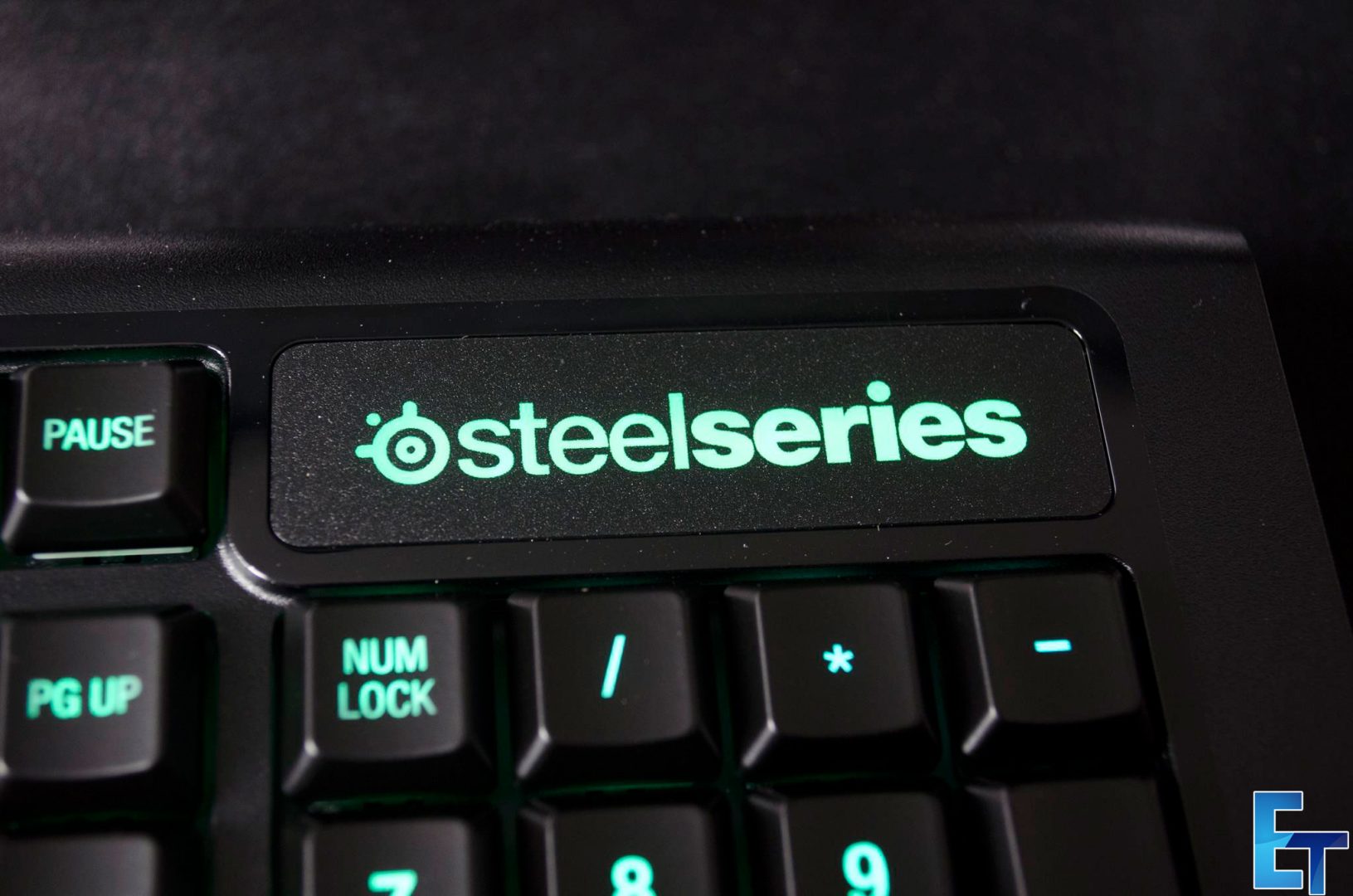 sTEELsERIES-aPEX-m800-mECHANICAL-gAMING-KEYBOARD-rEVIEW_5