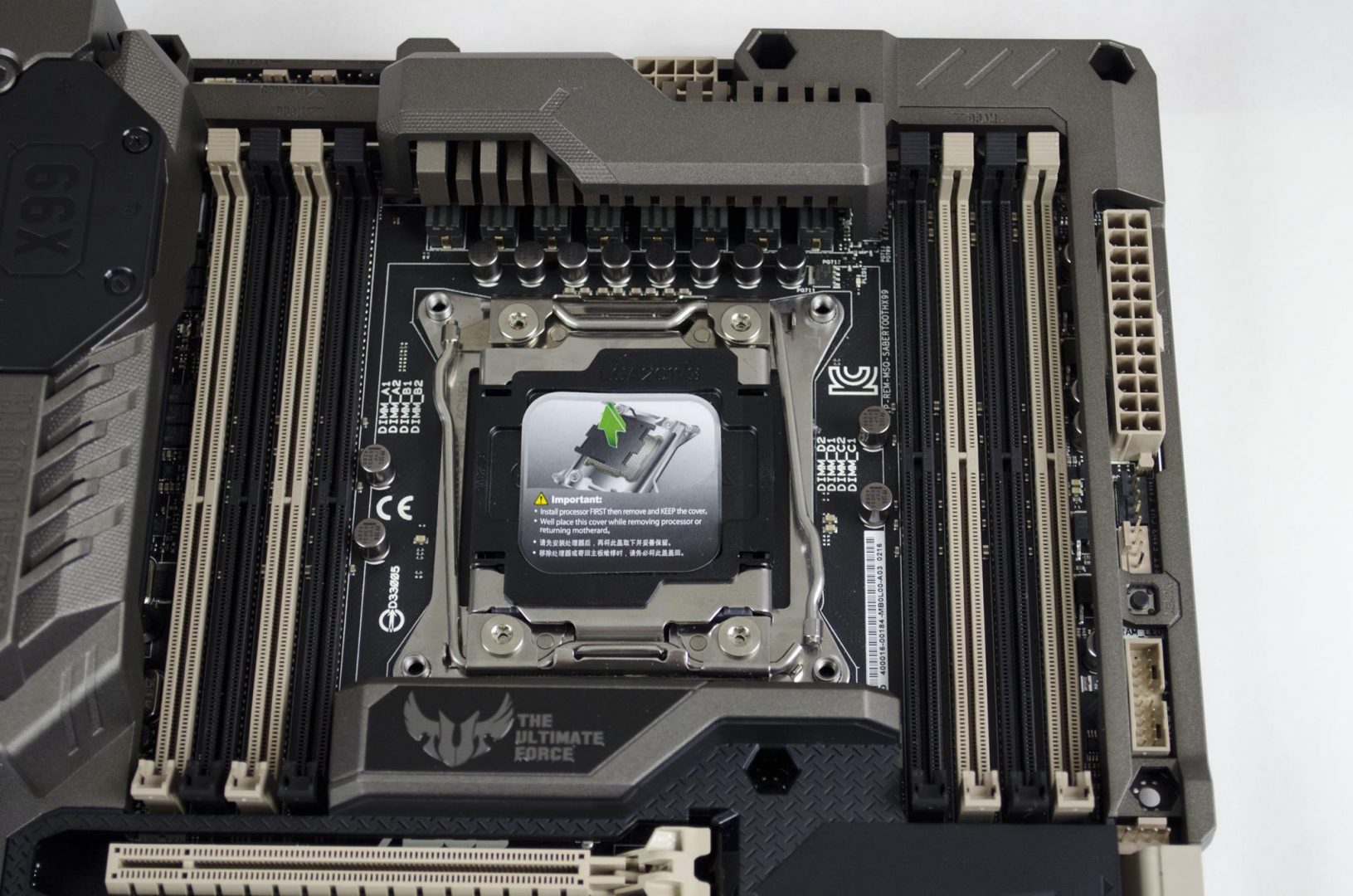 ASUS X99 Savertooth Motherboard Review_8