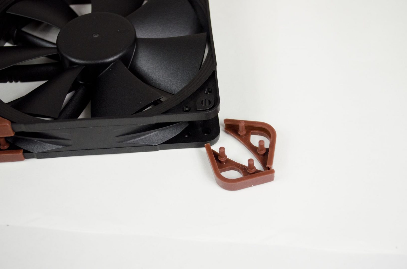 Noctua industrialPPC Fans review_10