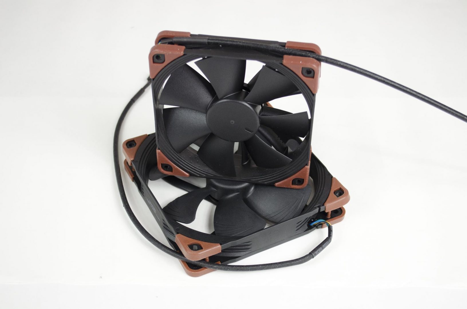 Noctua industrialPPC Fans review_4