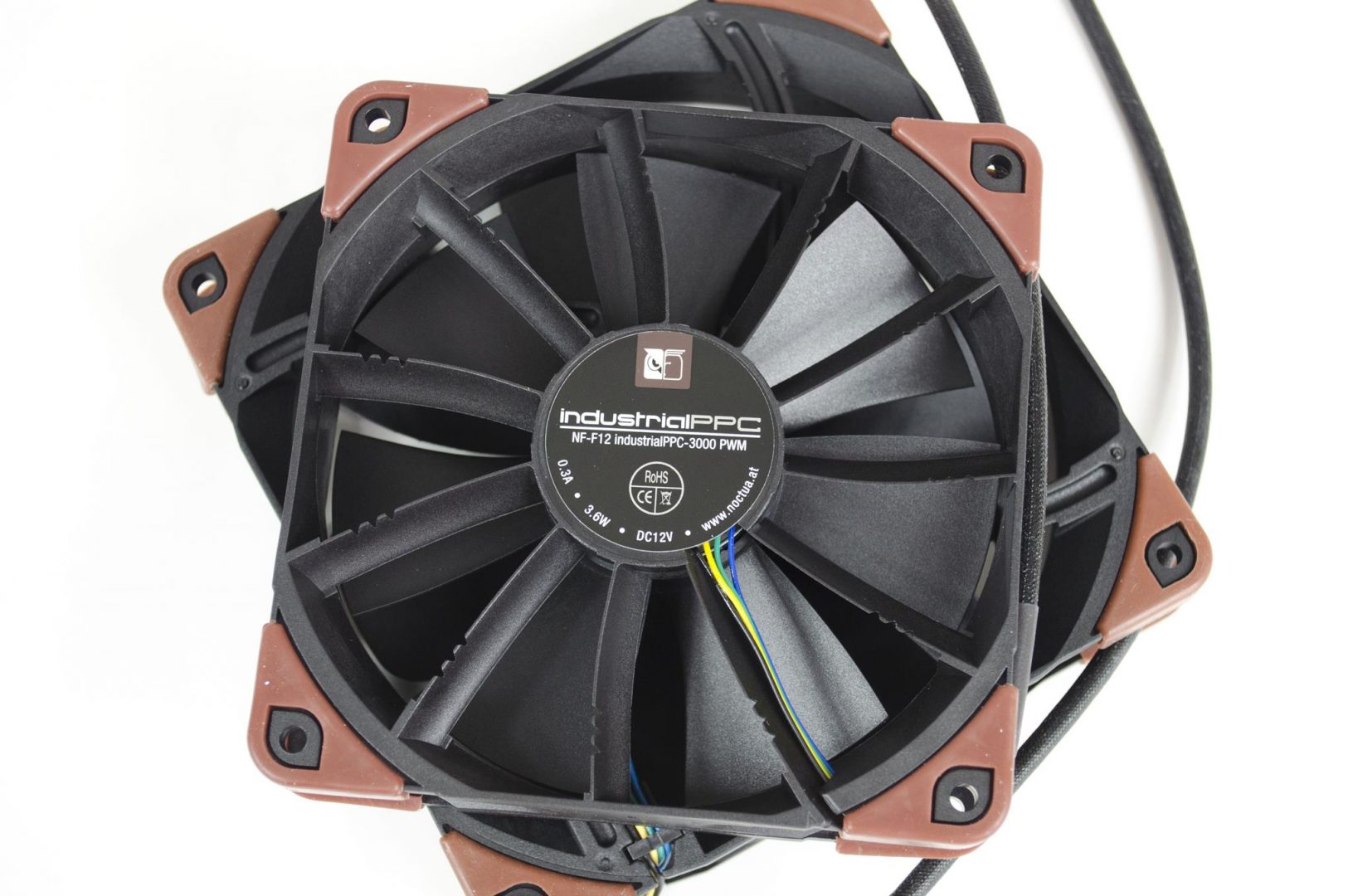 Noctua industrialPPC Fans review_5