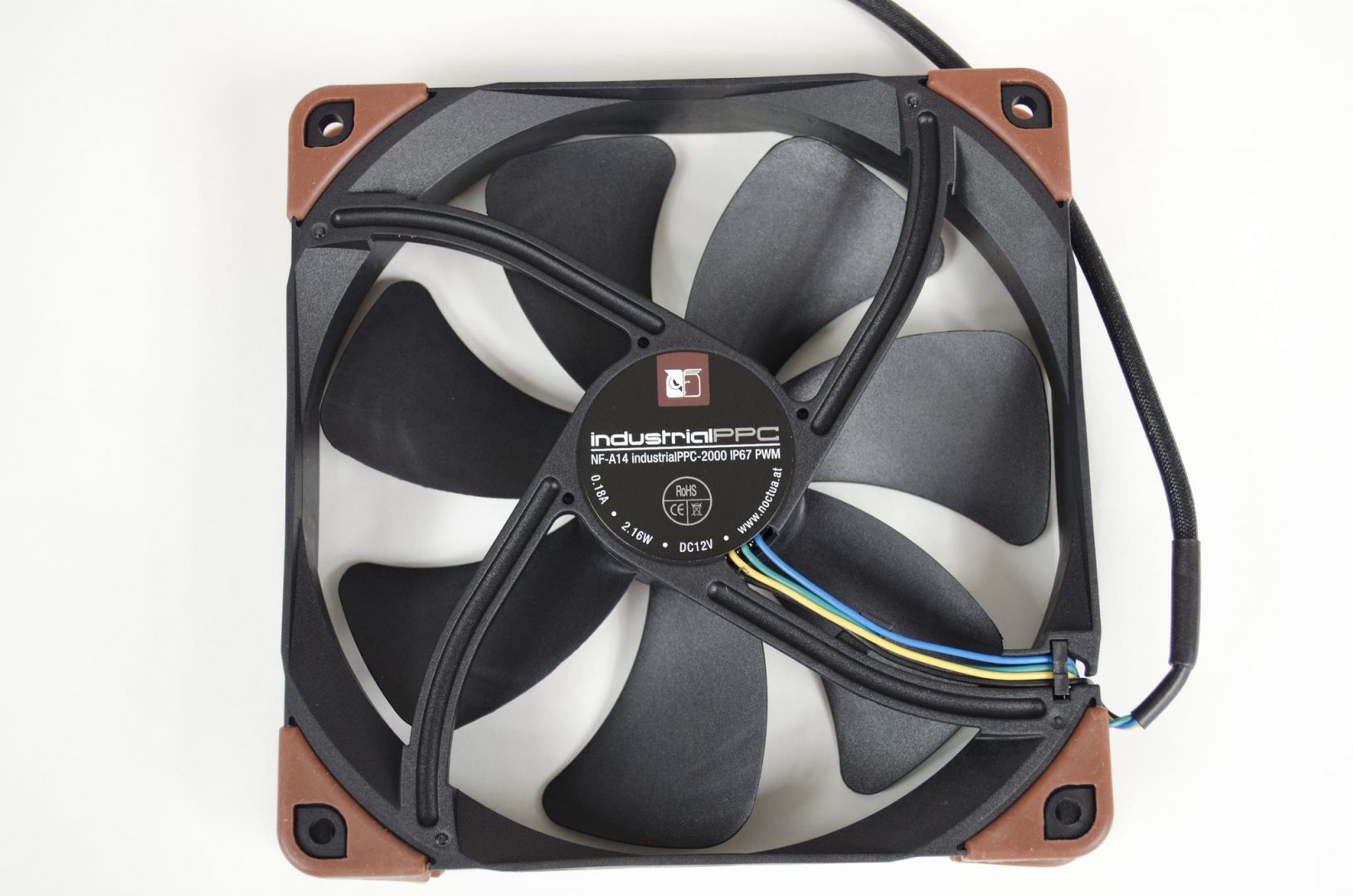 Noctua industrialPPC Fans review_8