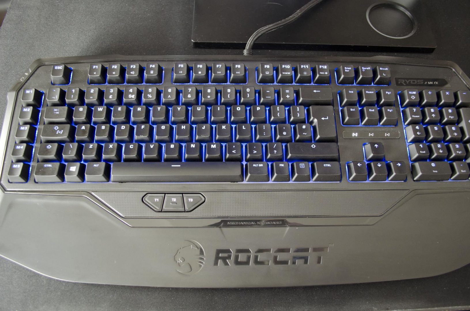 Roccat Ryos MK FX Mechanical Keyboard_1