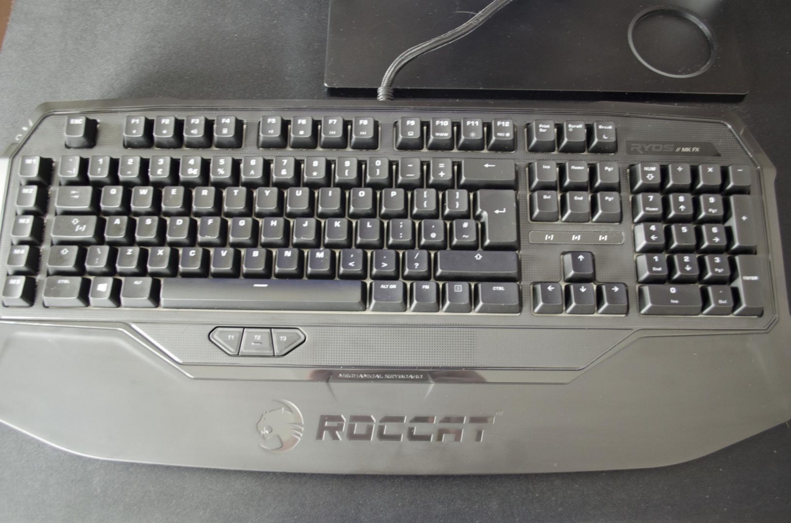 Roccat Ryos MK FX Mechanical Keyboard_11