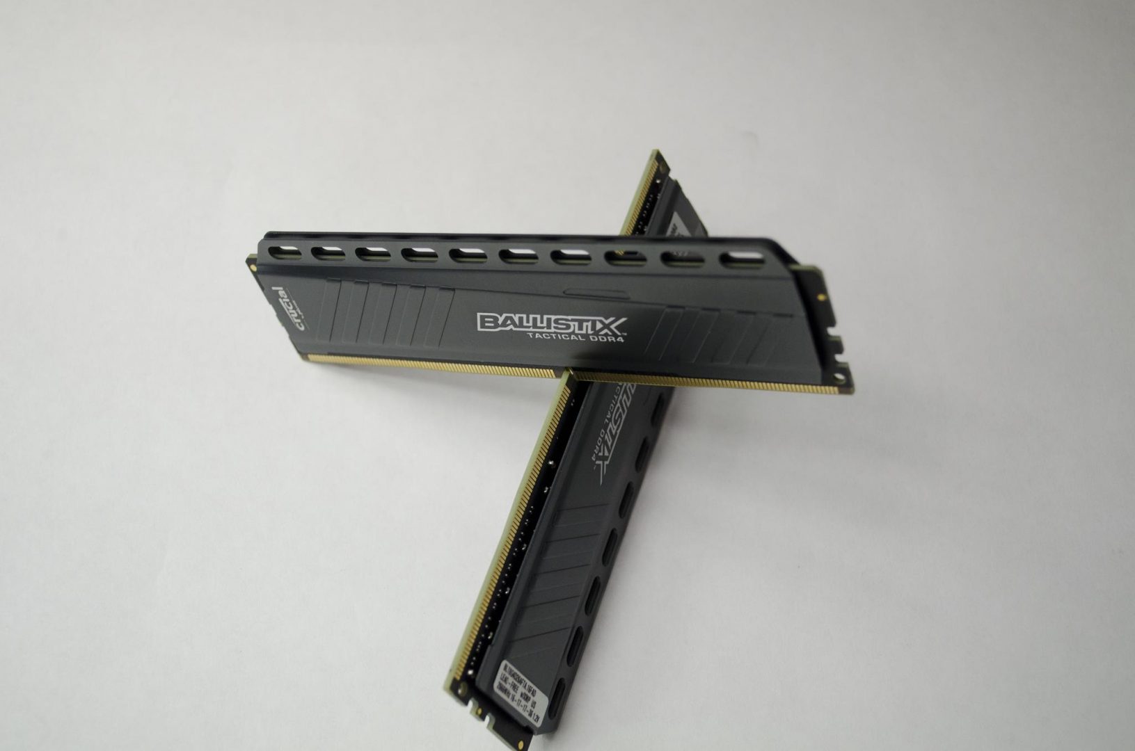 crucial ballistix tactical ddr4 2666mhz ram_4