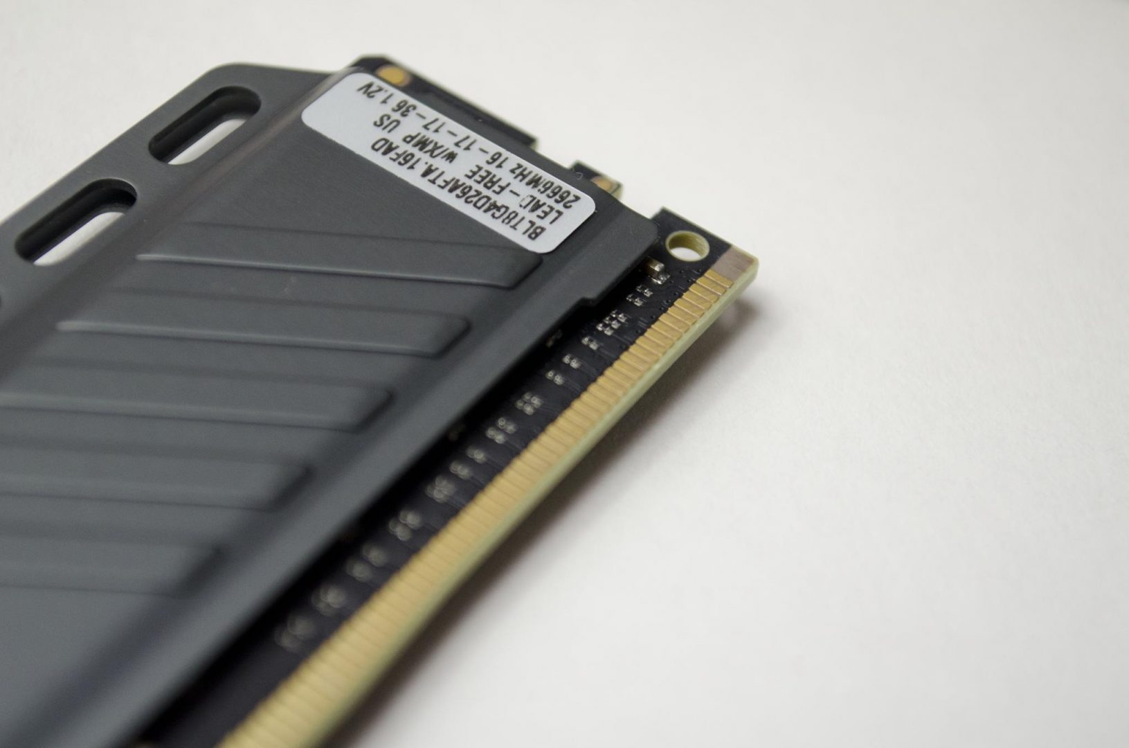 crucial ballistix tactical ddr4 2666mhz ram_6