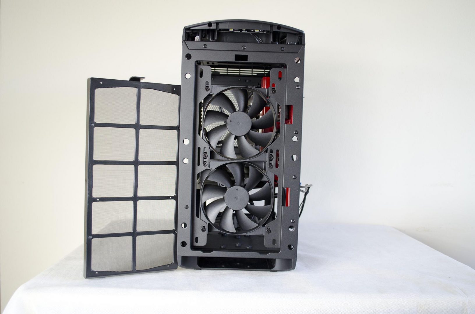 nzxt manta pc case review_18