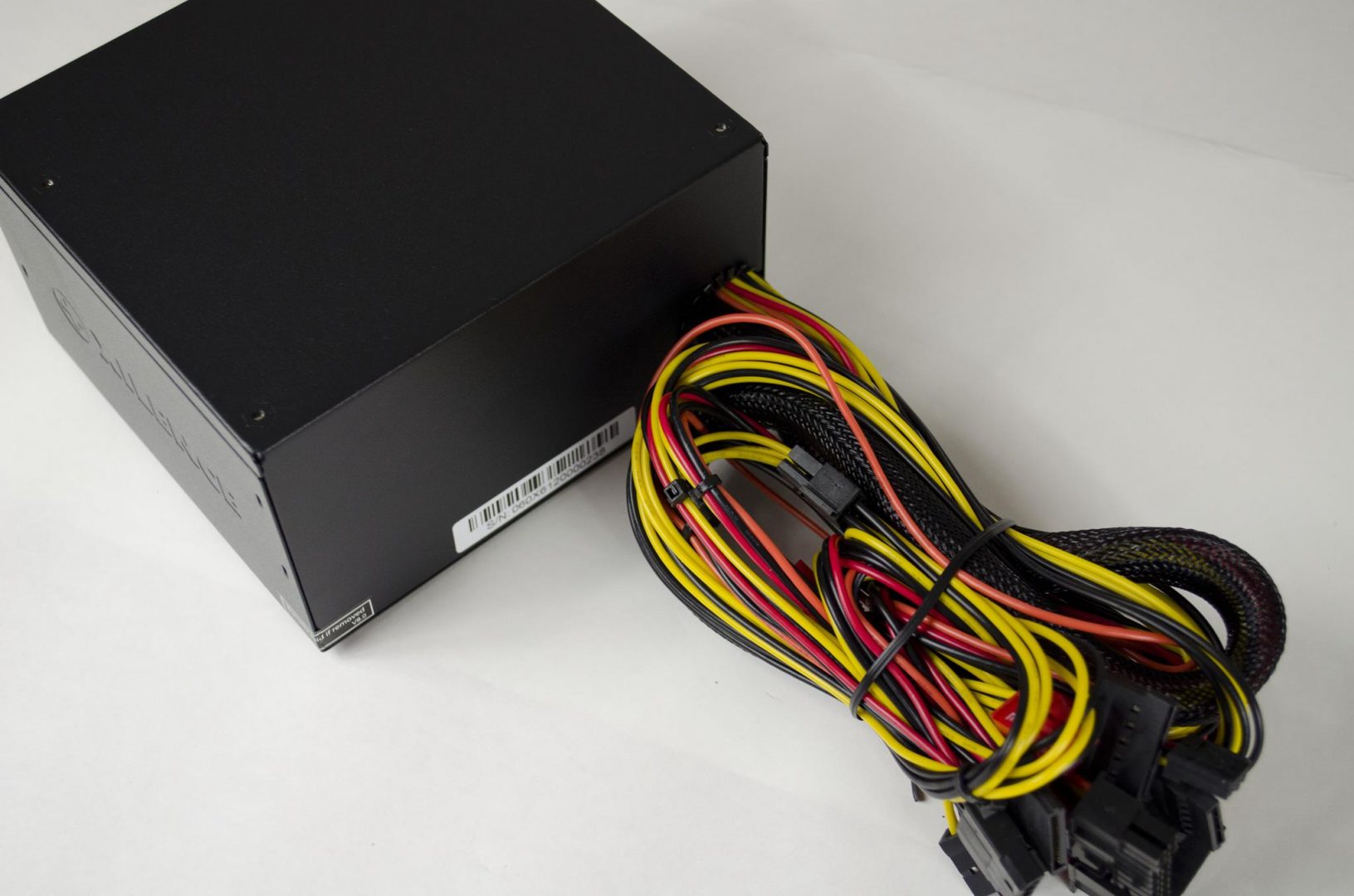 Xilence Performance A+ 430W Power Supply_5