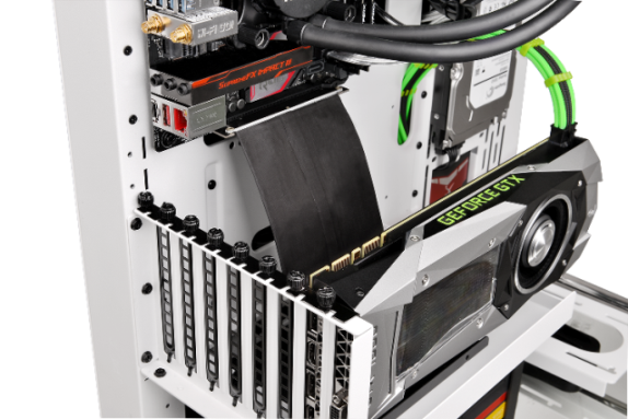 Thermaltake Core P3 ATX Wall-Mount Chassis-PCI-e X16 Riser Cable