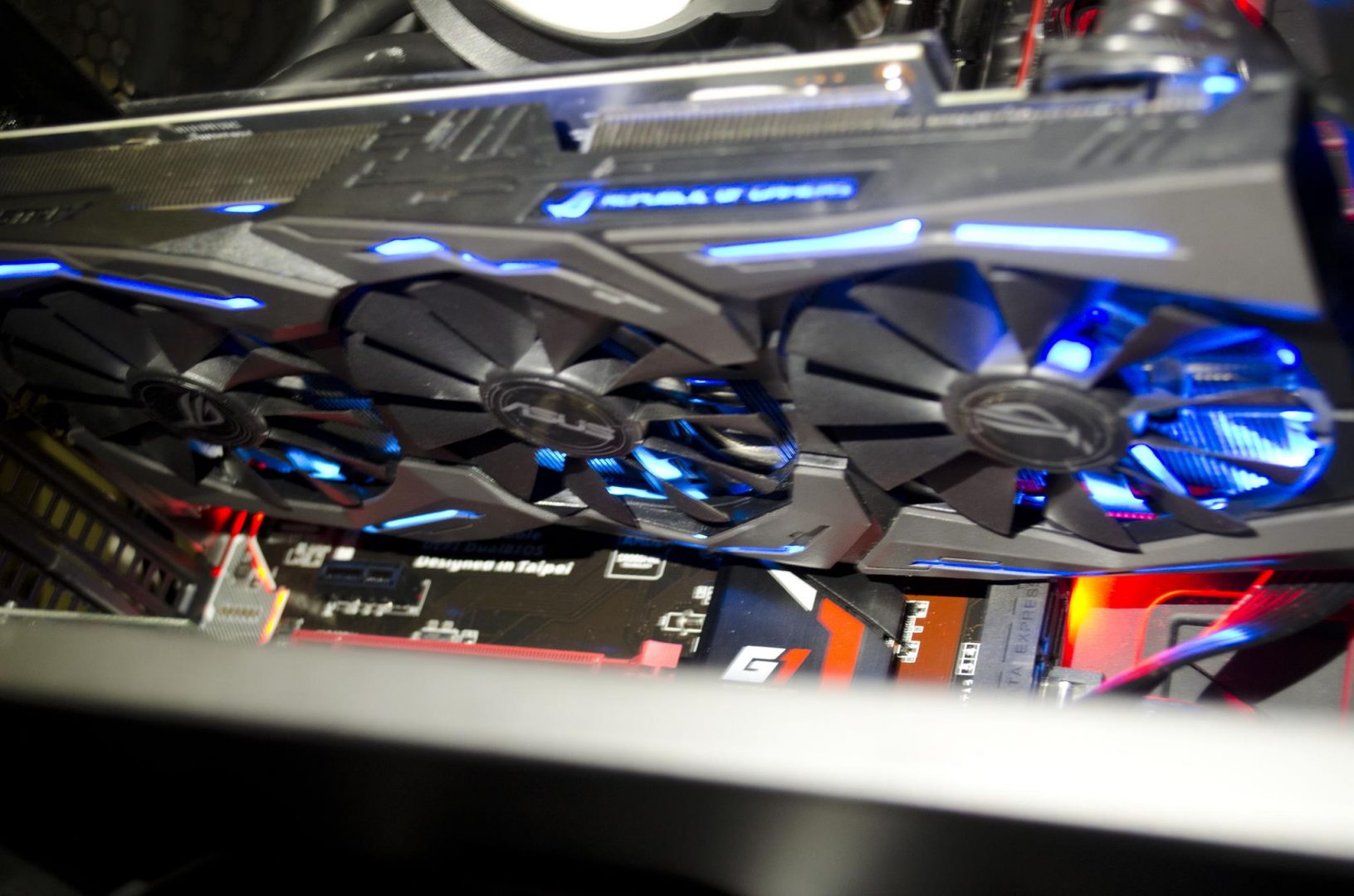 ASUS ROG Strix GeForce GTX 1060_15