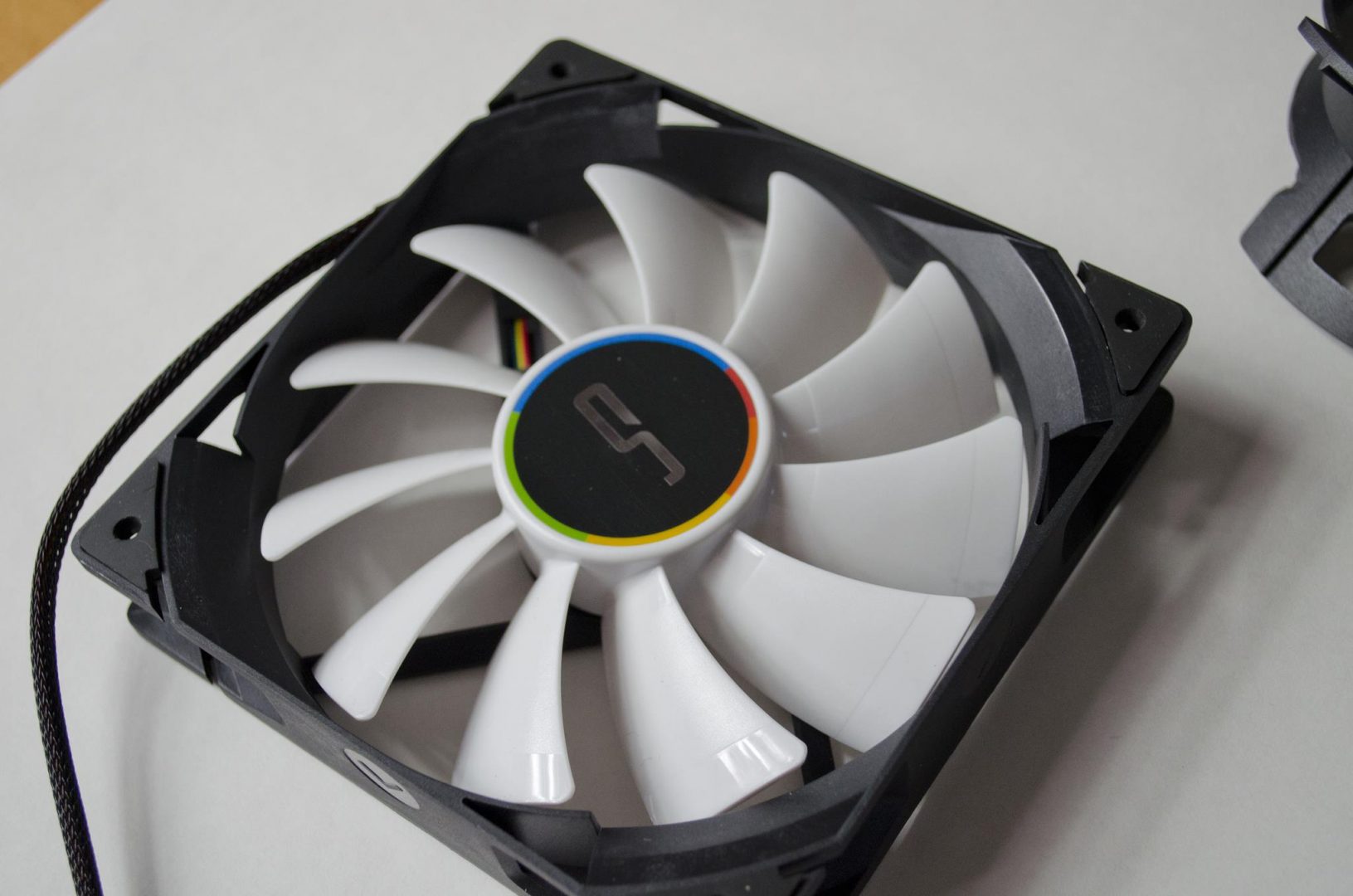 Cryorig a40 2400mm ultimate aio cpu cooler review_1