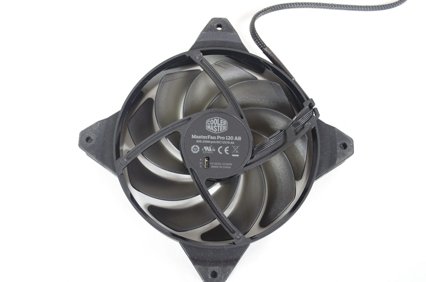 cooler-master-masterfan-pro-range-review_9