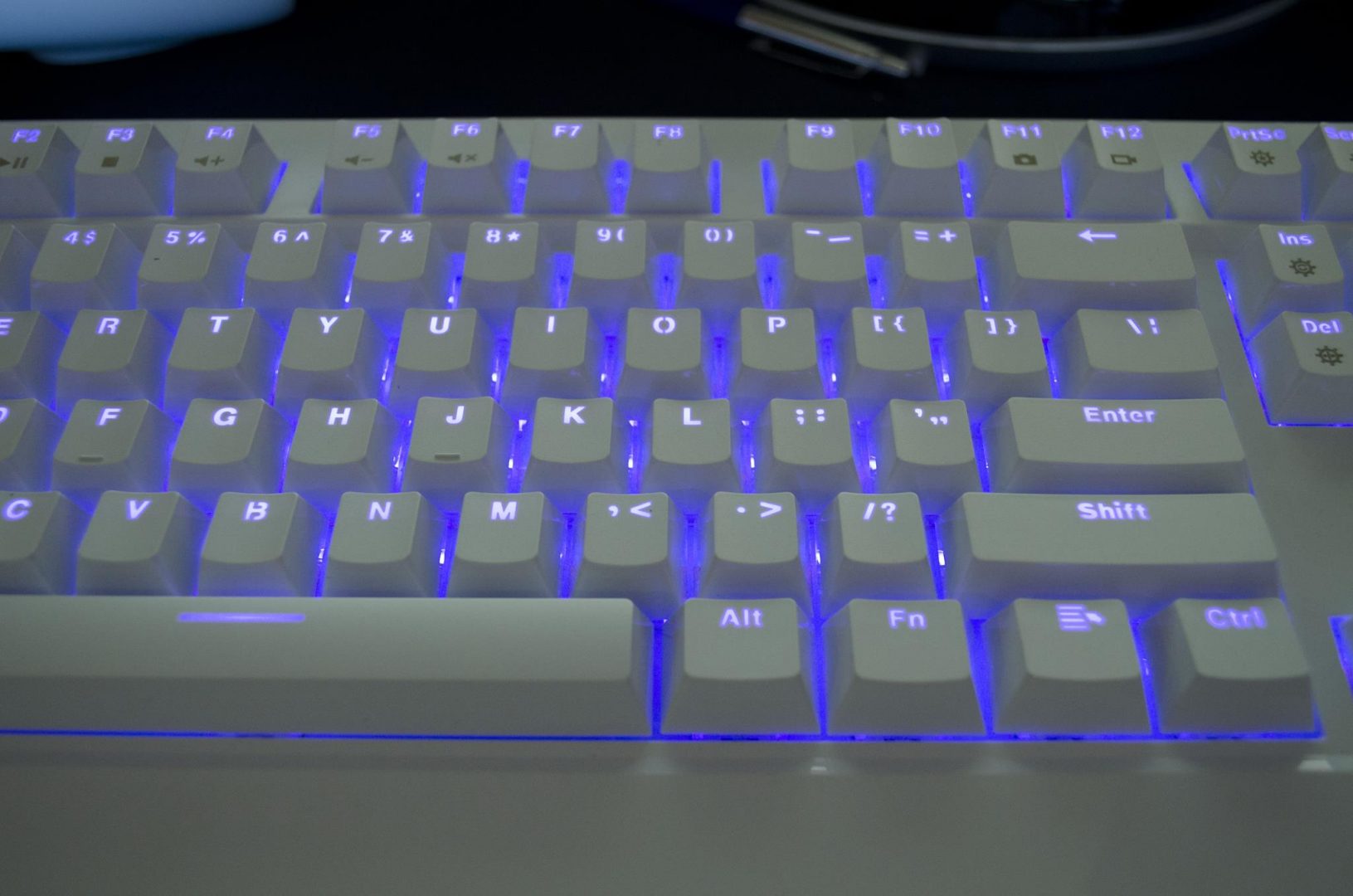 havit hv kb389l rgb mechanical gaming keyboard review_16