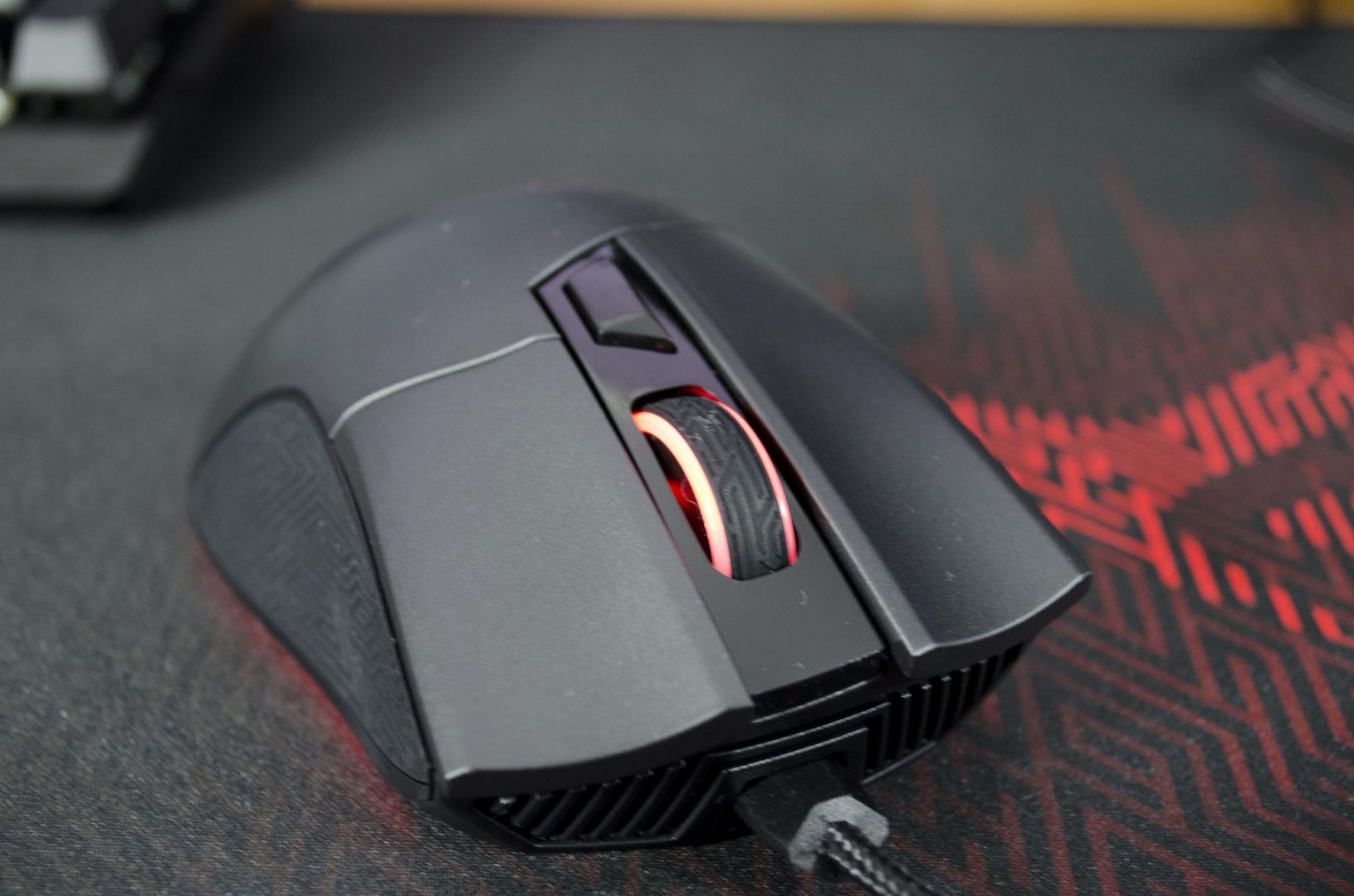 asus rog gladius ii gaming mouse review_5