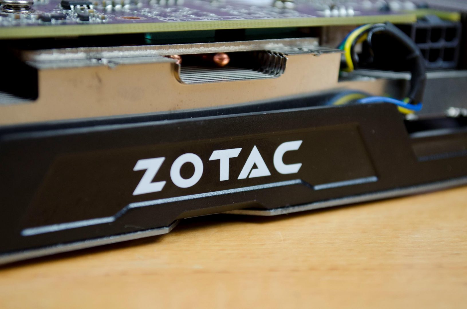 zotac geforce gtx 1060 6gb amp edition _13