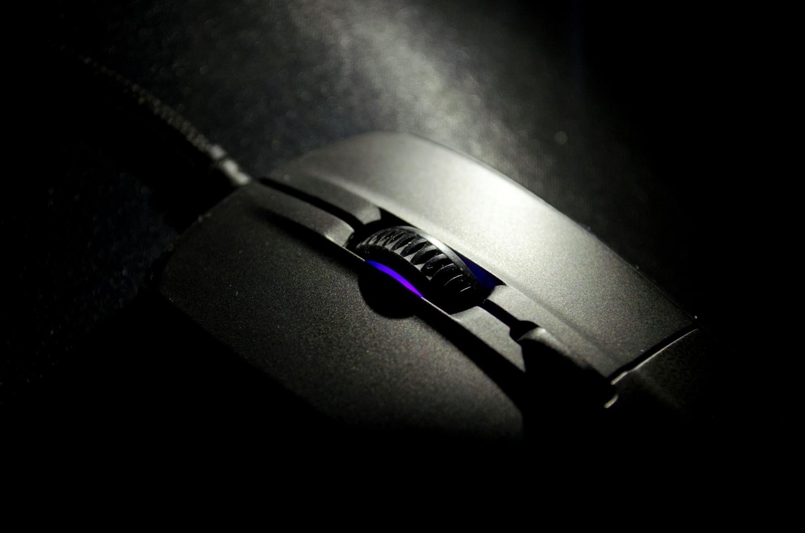 steelseries rival 700 gaming mouse_15