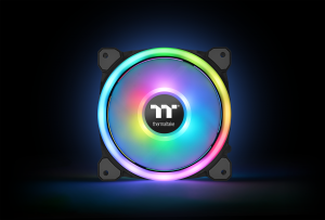 Thermaltake Riing Trio 12 LED RGB Radiator Fan TT Premium Edition 3