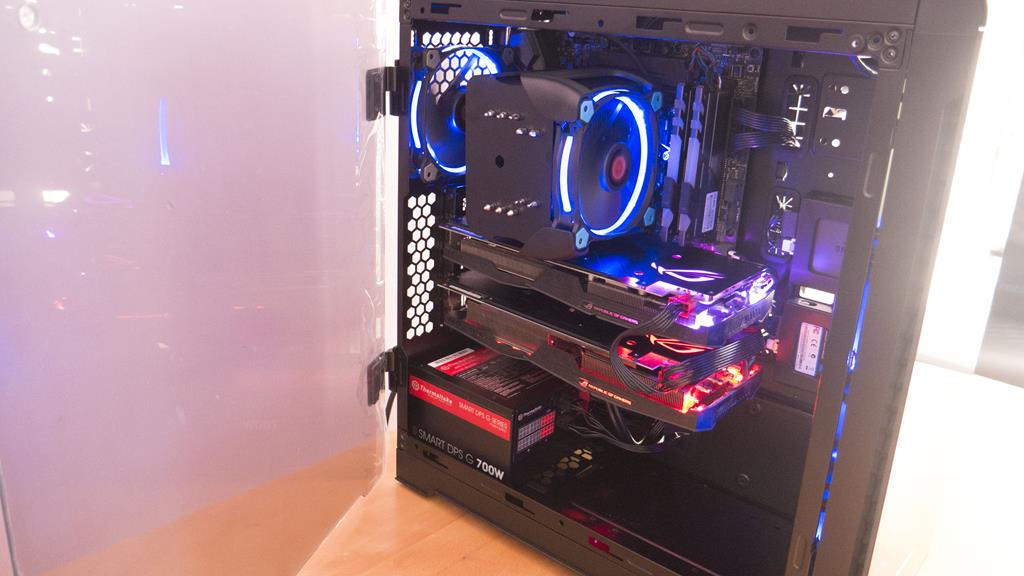 themaltake view 32 pc case review 15