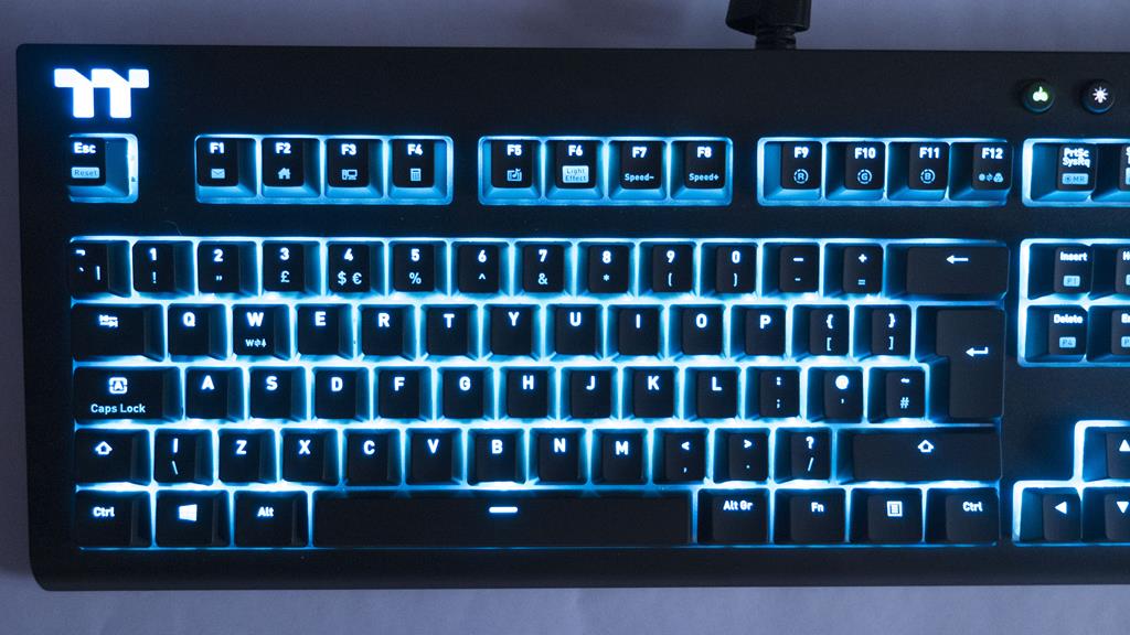 Thermaltake X1 RGB Mechnical gaming keyboard 17