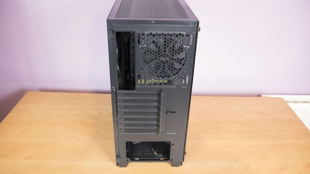 gamemax uk starlight pc case 2