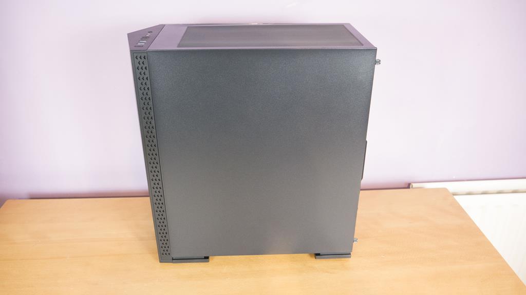 gamemax uk starlight pc case 3