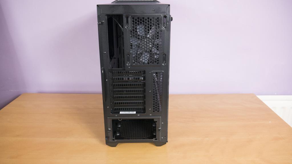 Cooler Master MasterBox MB500 Review 