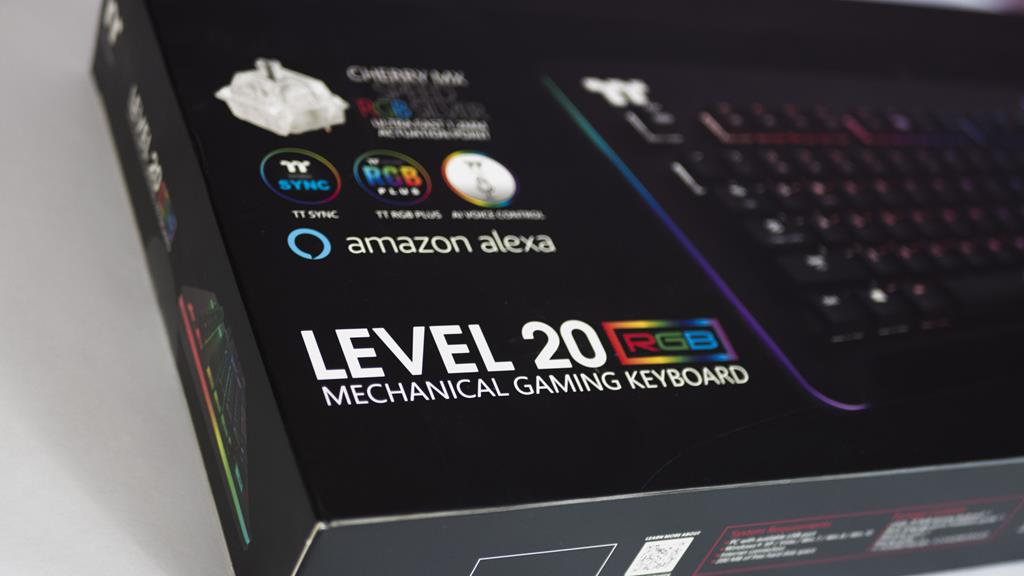 thermaltake lvel 20 rgb mechanical gaming keyboard 1 1