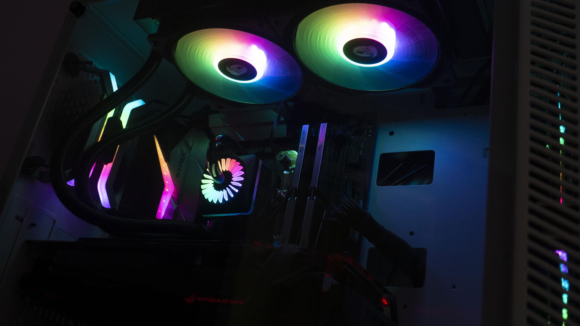 Deepcool Matrexx 55 ADD RGB PC Case Review 19