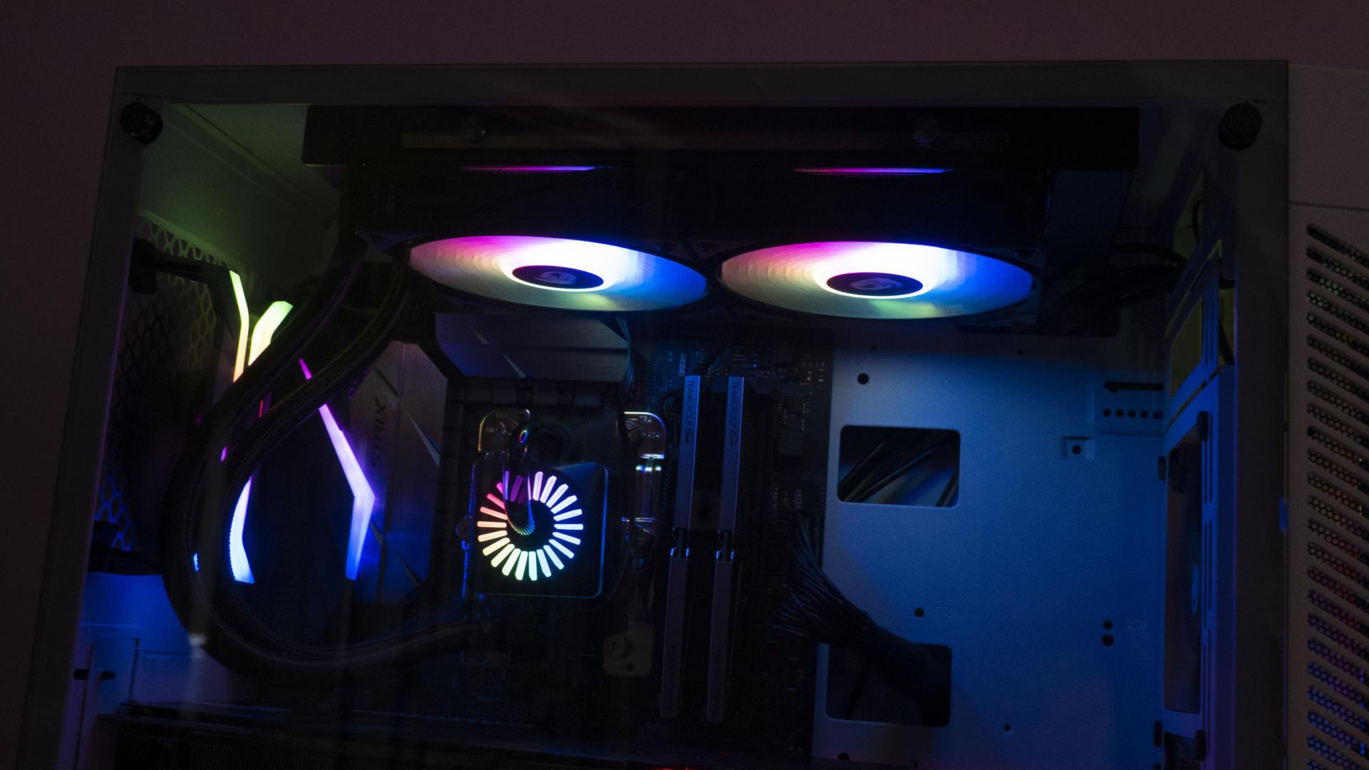 Deepcool Matrexx 55 ADD RGB PC Case Review 20