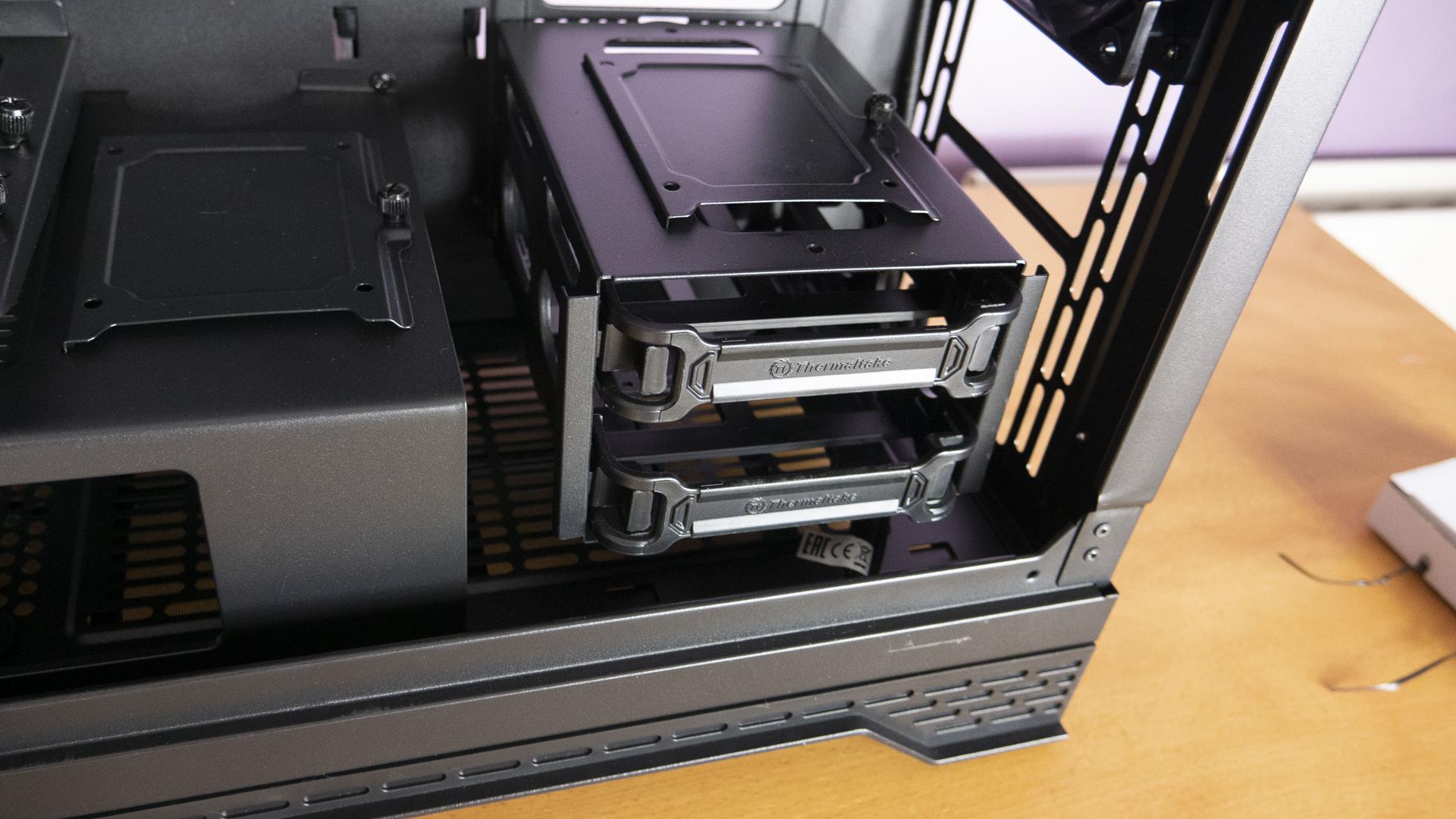 Thermaltake S500 TG PC Case 12 Copy