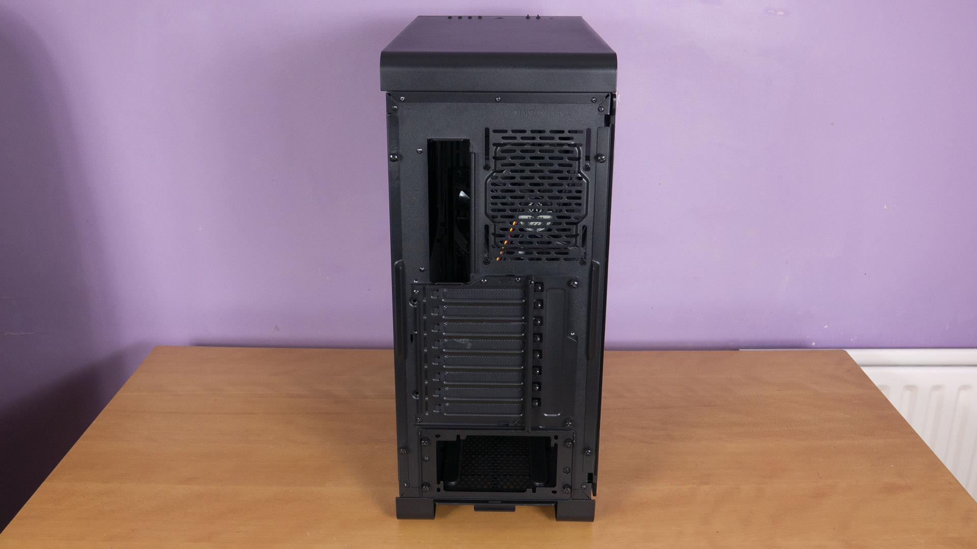 Thermaltake S500 TG PC Case 4 Copy