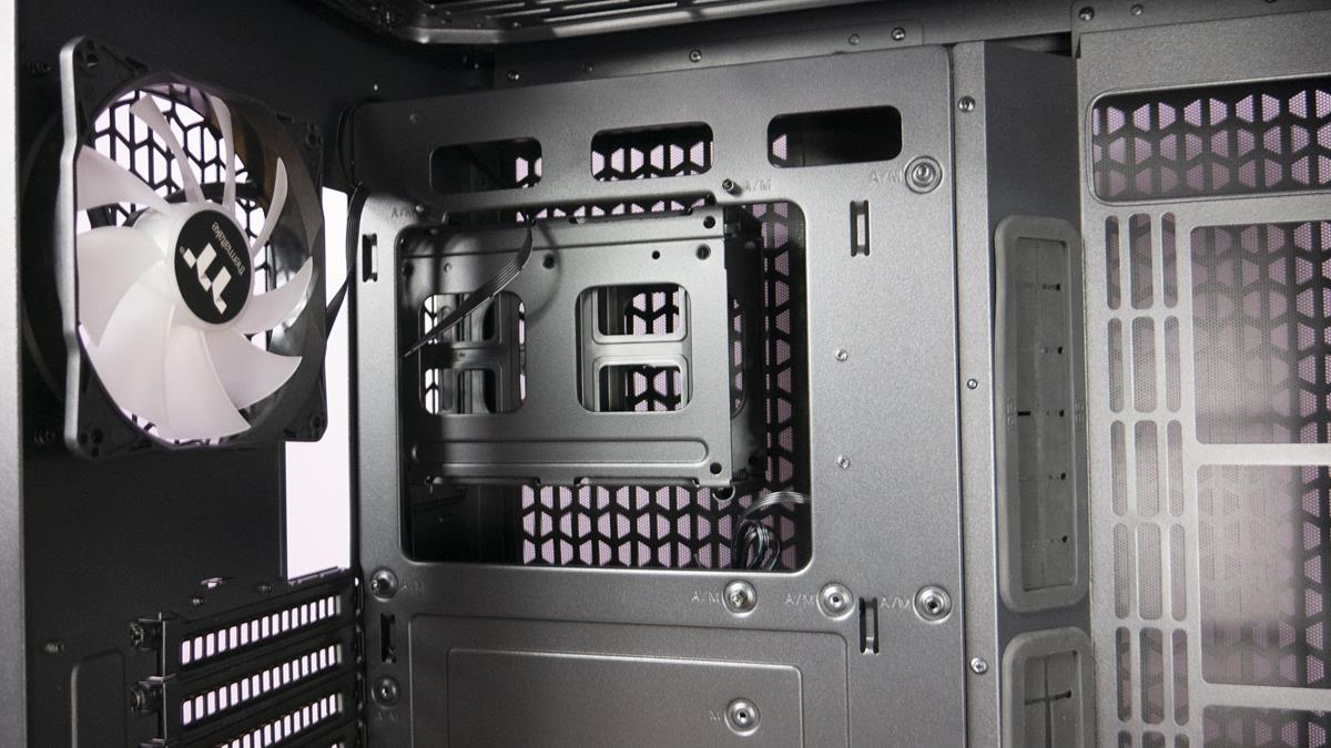 thermaltake view 51 18