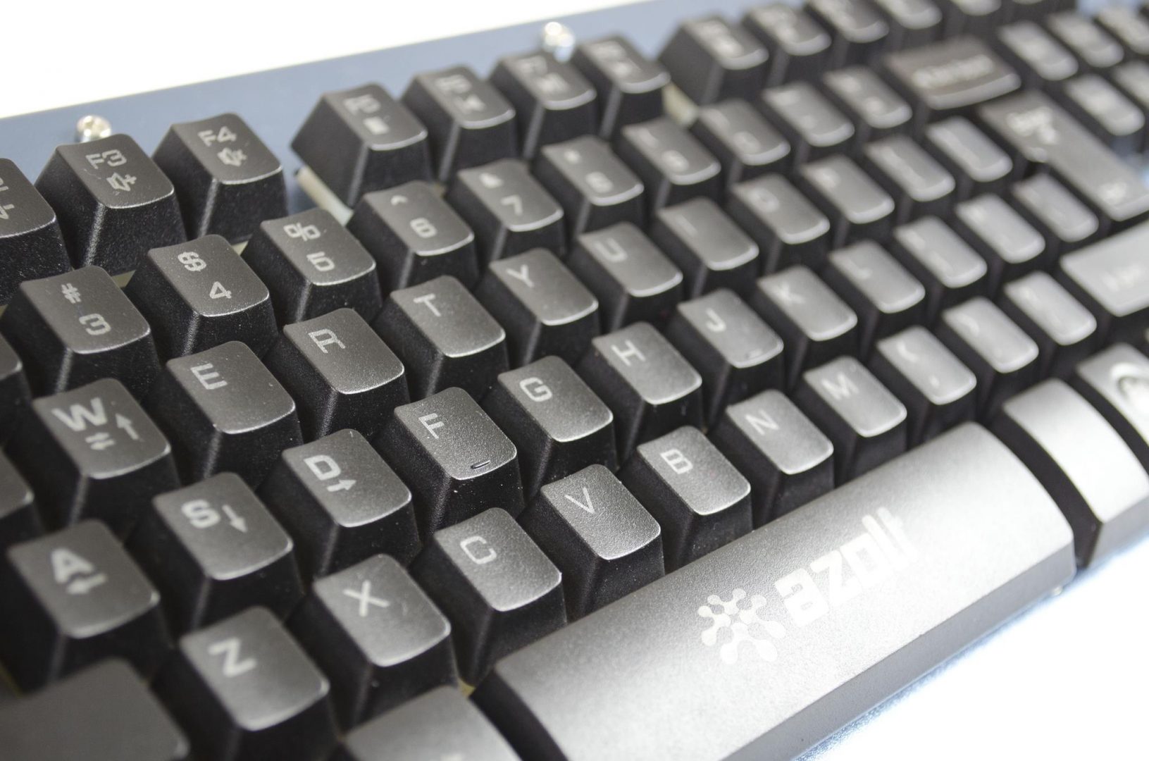 Azolt gCrusader Half-Mechanical Keyboard Review