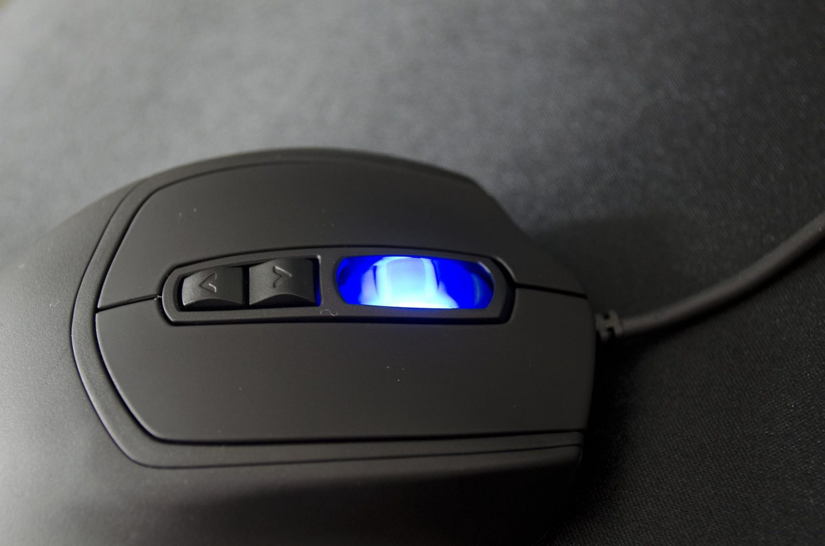 CM Storm Xornet II Gaming Mouse Review_2