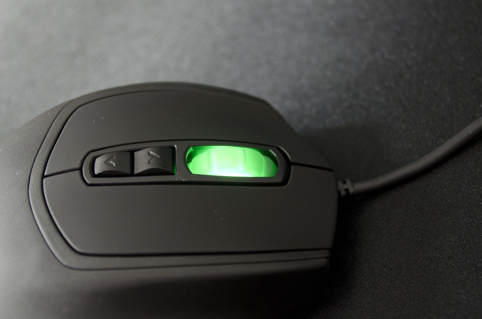 CM Storm Xornet II Gaming Mouse Review_3
