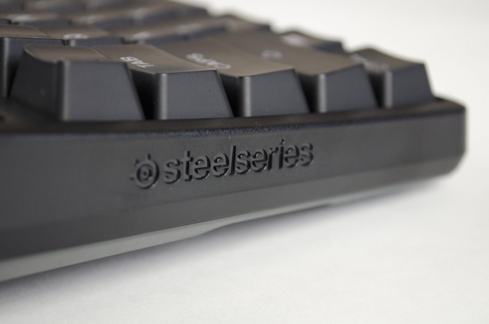 SteelSeries Apex M500 Mechanical Keyboard Review