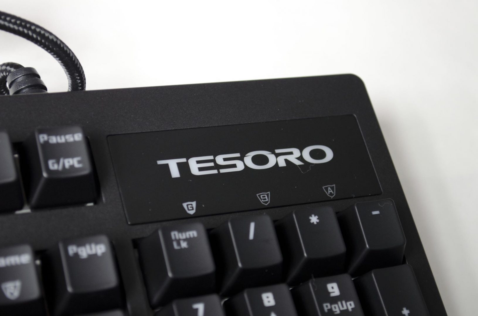 Tesoro Excalibur Spectrum RGB Mechanical Gaming Keyboard Review