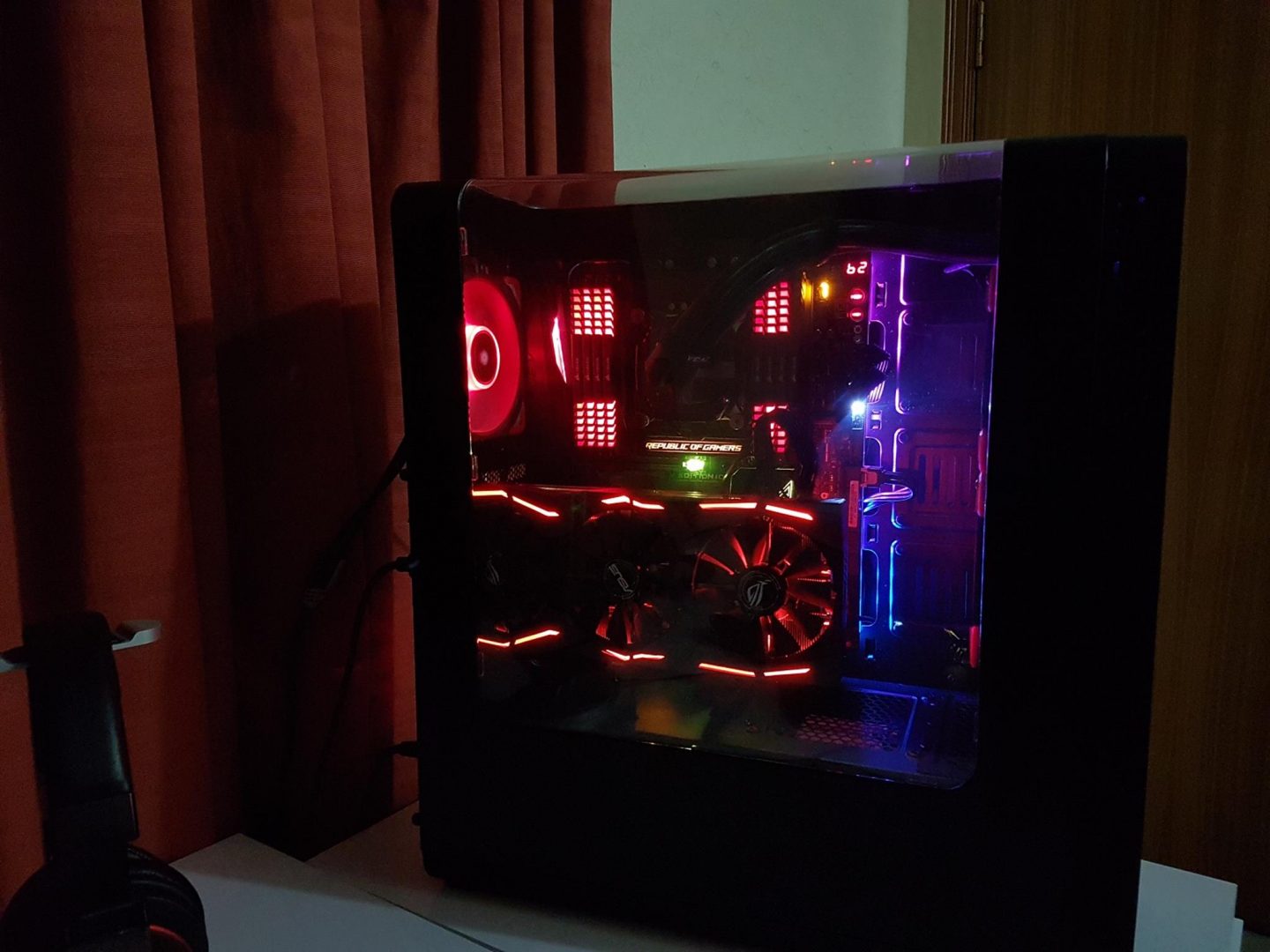 Thermaltake View 27 PC Case Review