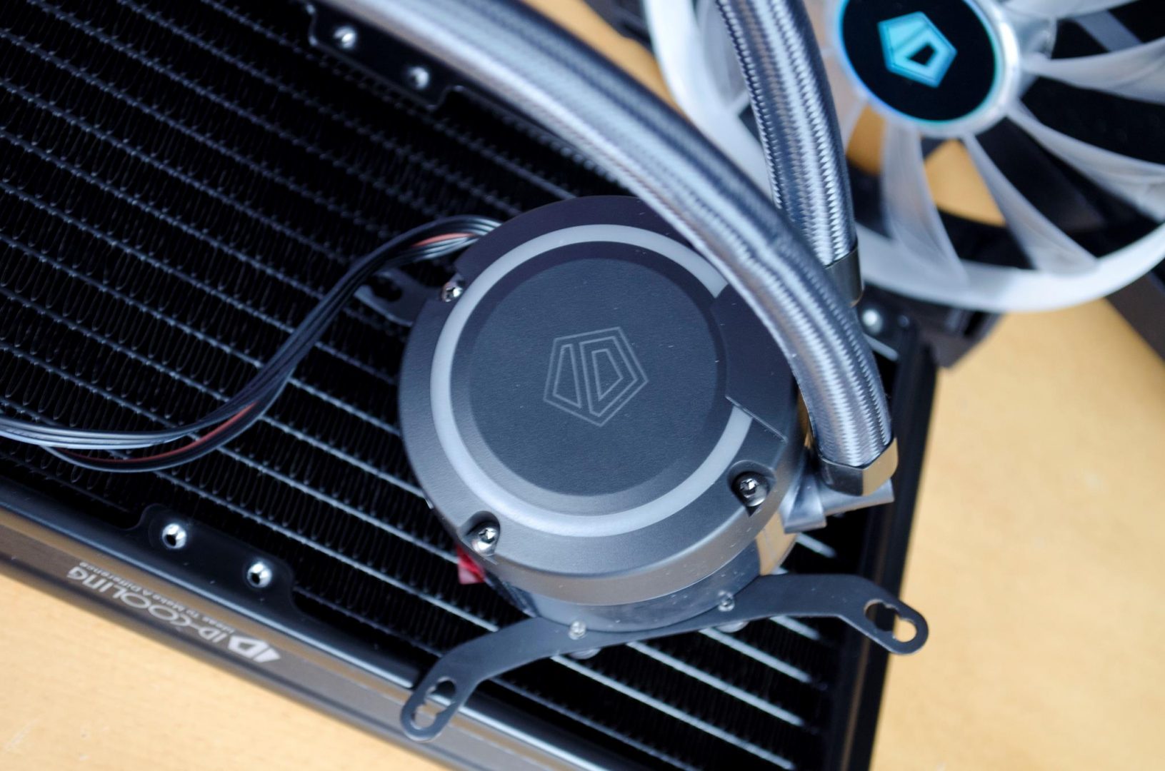 ID-Cooling Auraflow 240 AIO CPU Cooler Review