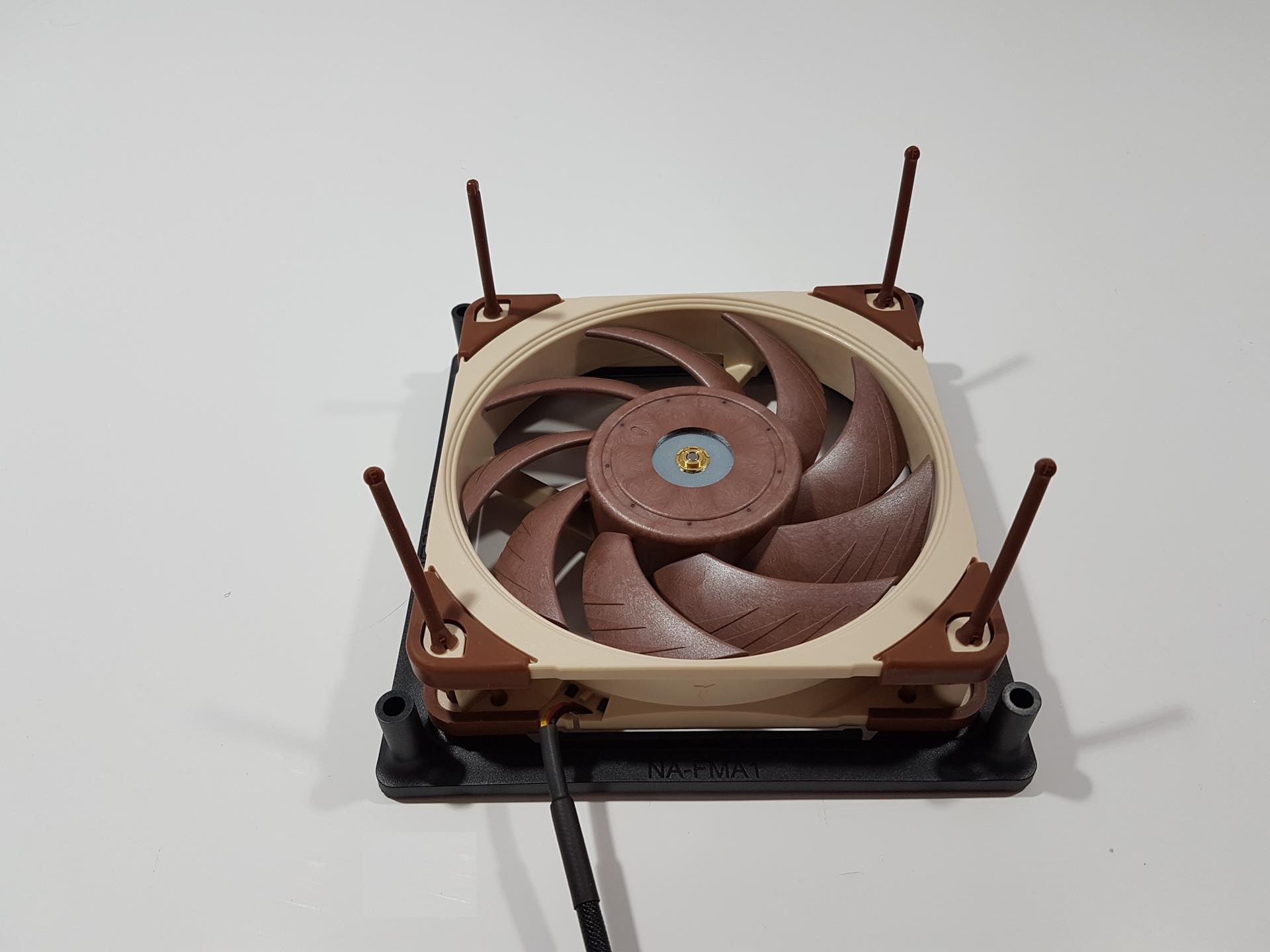 Noctua NA-SFMA1 140mm Adapter Review