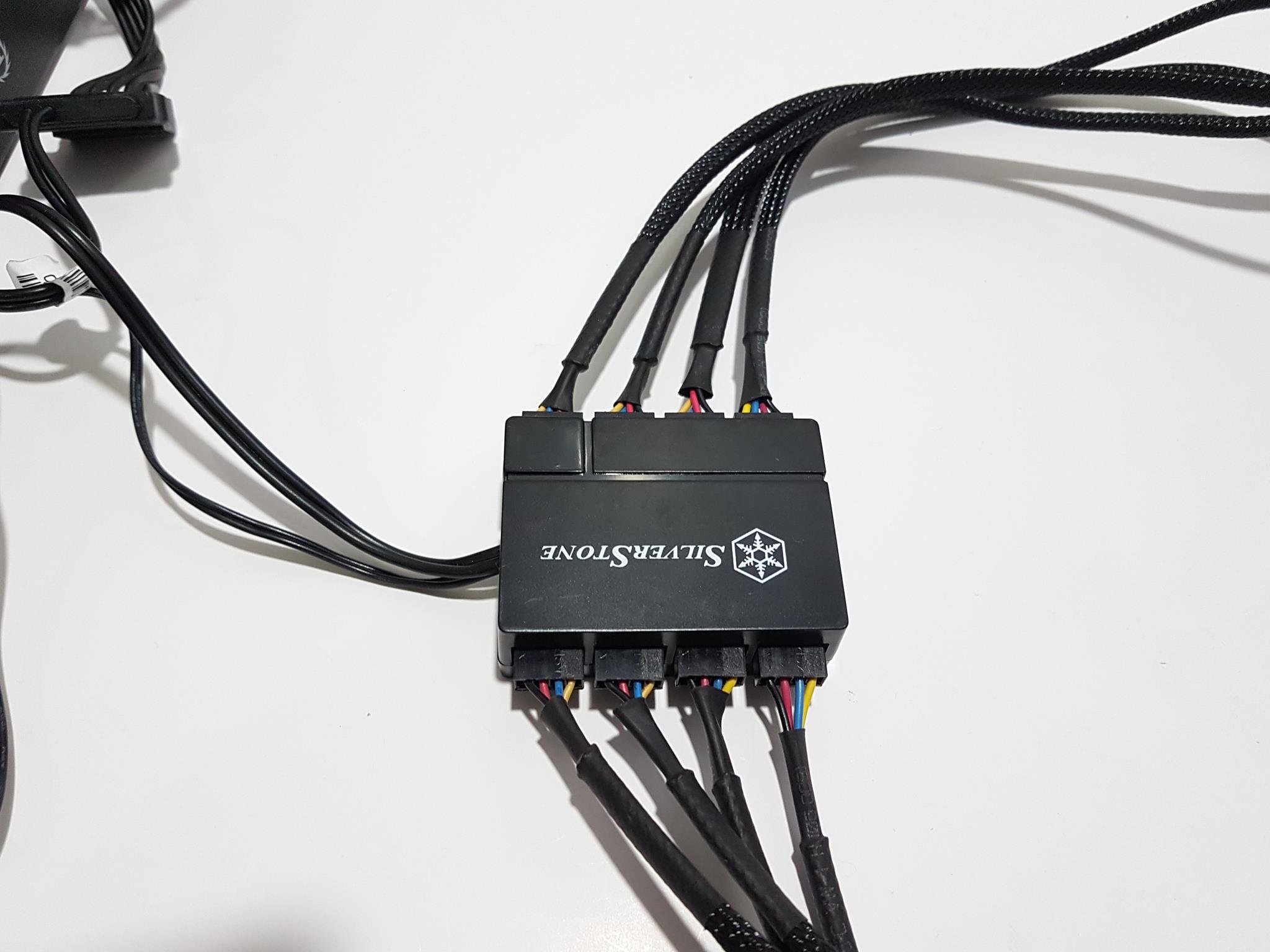 SilverStoneTek PWM Hub SST-CPF04 Review - EnosTech.com