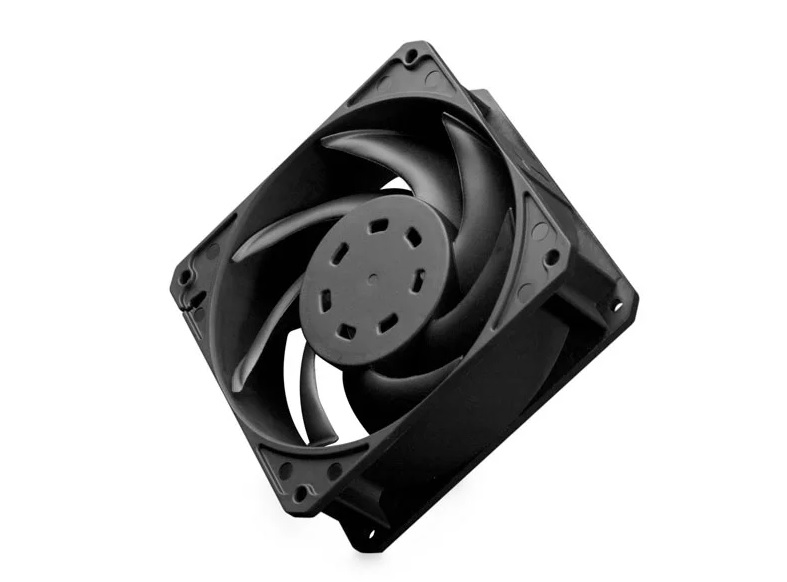 EK takes off with the new Meltemi, a 38mm thick high-performance fan