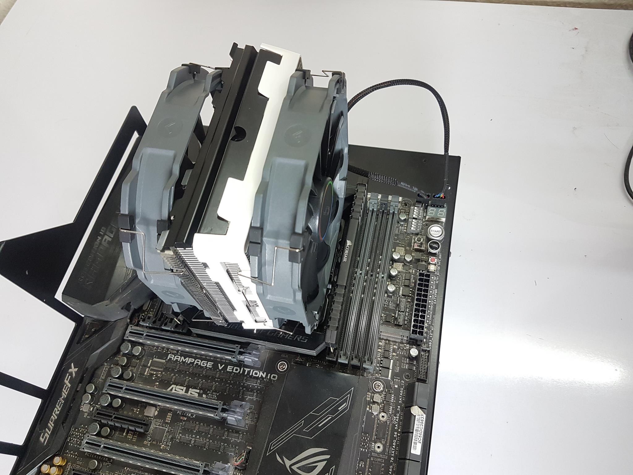 CRYORIG R5 CPU Air Cooler 104 Cryorig R5 C2 Copy