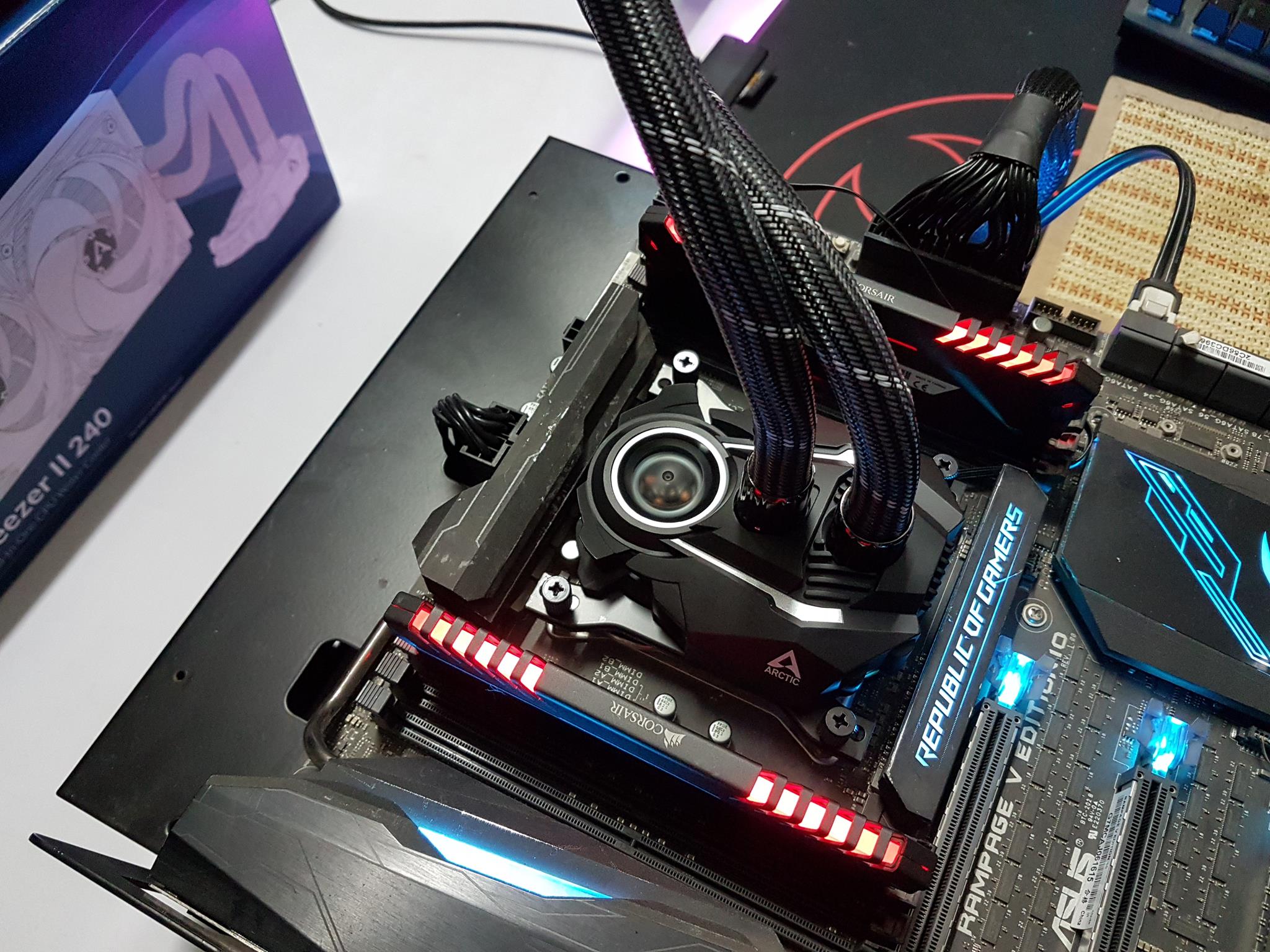 Arctic Liquid Freezer II 280 A-RGB Review - Finished Looks