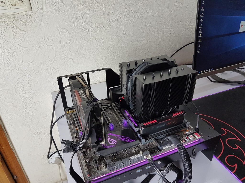 【未開封】NOCTUA NH-D15S chromax.black Amazon.com: Noctua NH-D15S chromax.Black, Premium Dual-Tower CPU