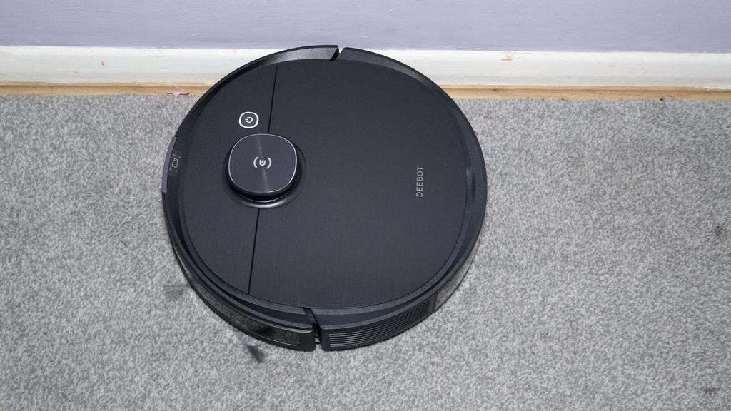 Ecovacs DEEBBOT OZMOT8 AIVI Robot 10